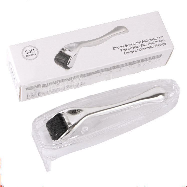 540 Microneedle Roller With Gold And Silver Handle