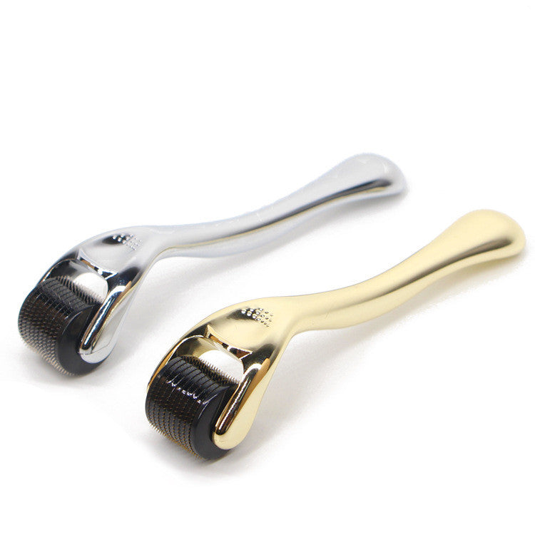540 Microneedle Roller With Gold And Silver Handle