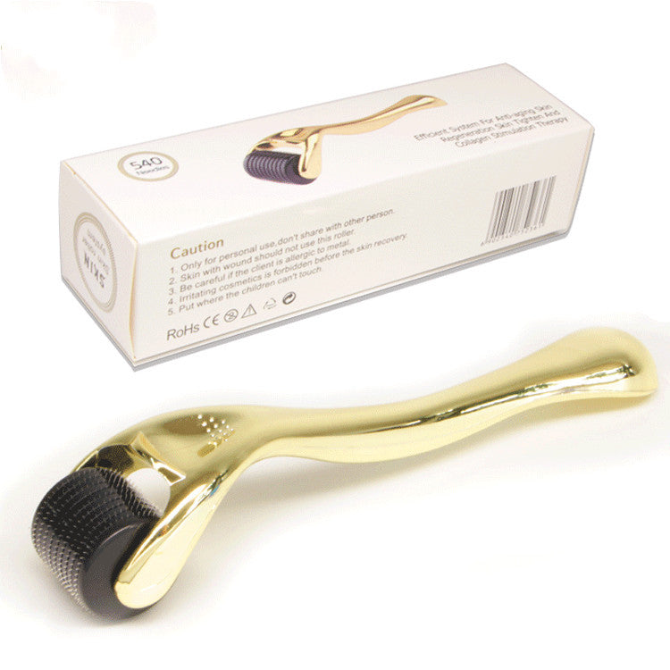 540 Microneedle Roller With Gold And Silver Handle