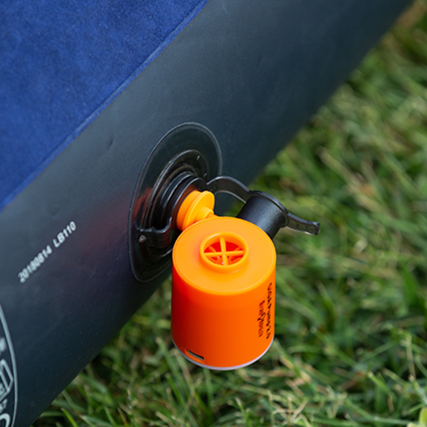 Portable Outdoor Air Pum P With High Adaptability Of Various Air Nozzles