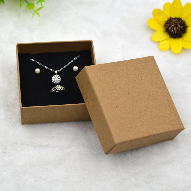 Vintage kraft paper jewelry box